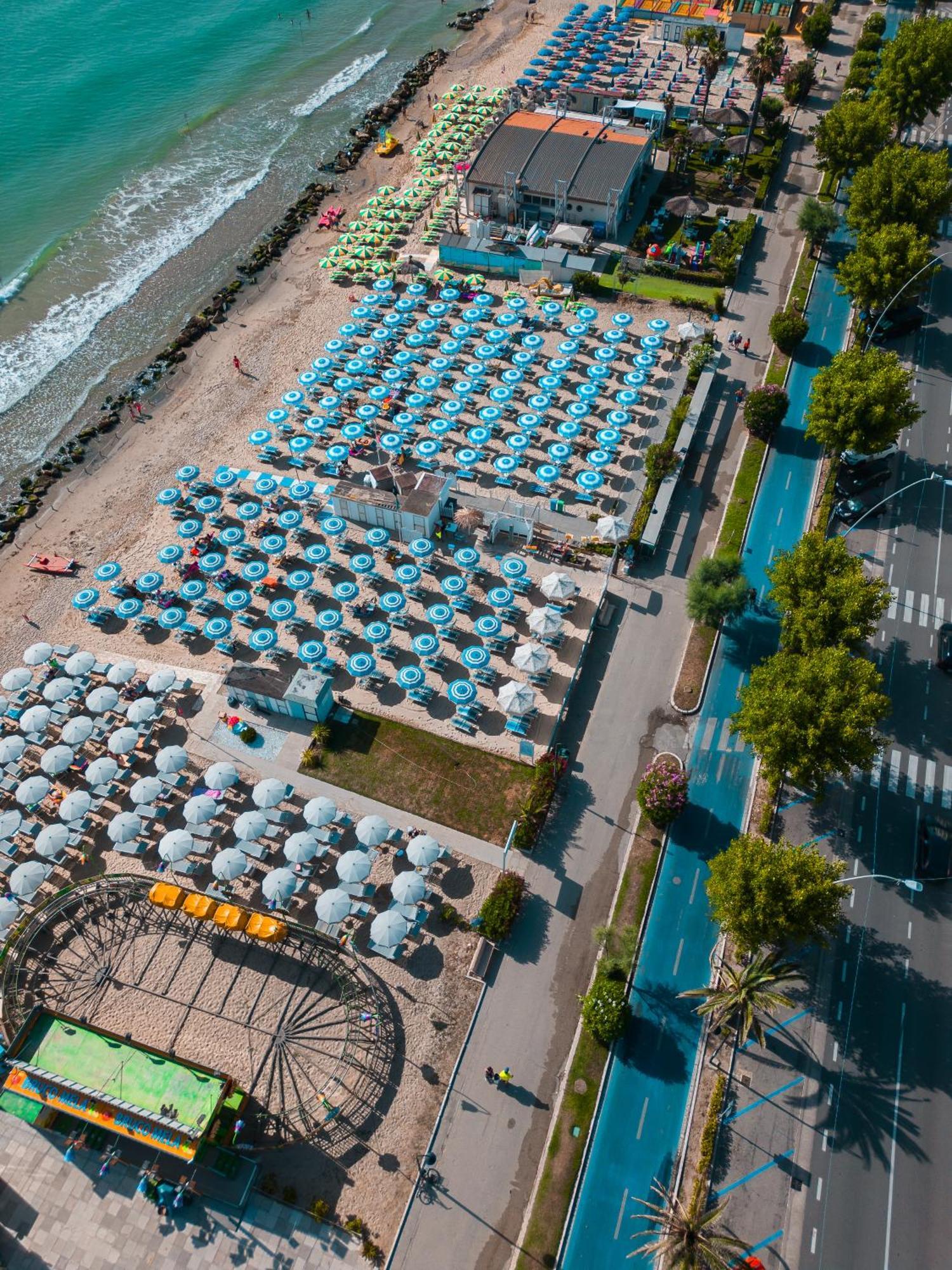 Hotel Joli Alba Adriatica Ngoại thất bức ảnh